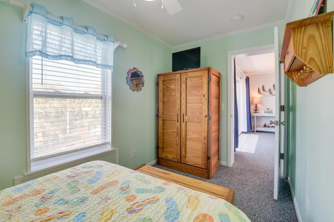 Sunny Condo - Private Ocean Isle Beach Access! Eksteriør billede